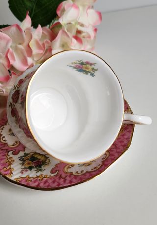 Taza y platillo porcelana inglesa