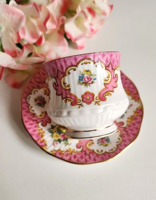 Taza y platillo porcelana inglesa