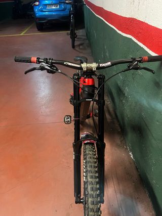 Canyon Sender 2018 DH Bicicleta Montaña