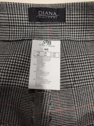 Gonna Diana Gallesi a quadri grigia nero