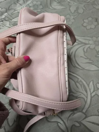 Mochila Guess Rosa y Dorada. Preciosa. Nueva