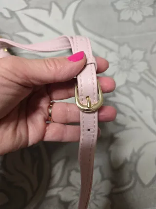 Mochila Guess Rosa y Dorada. Preciosa. Nueva