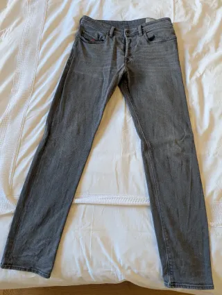 Vaqueros Diesel grises W31 L32