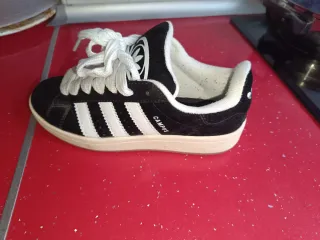 Zapatillas Adidas Campus Negras y Blancas