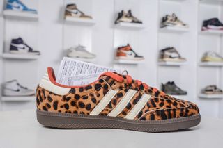 Adidas Samba OG Leopardo Rojo Talla 37