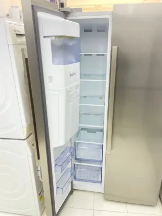 Nevera Beko Americana