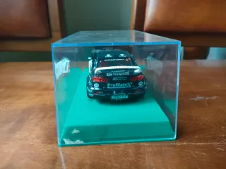 Mitsubishi Evo X de Avant Slot a escala 1/32
