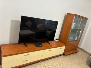 Mueble TV y Vitrina Comedor