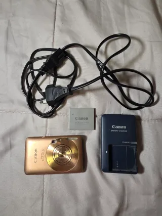 Cámara Canon IXUS 100 IS Dorada