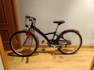 Bicicleta BTWIN 500 Negra y Rosa