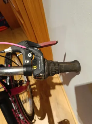 Bicicleta BTWIN 500 Negra y Rosa