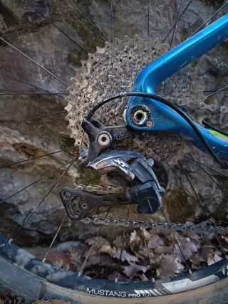 Bicicleta Cube Reaction Pro 29"