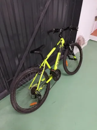 Bicicleta B-Twin 24 Niña/o