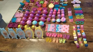 Lote Bebés Llorones y accesorios.