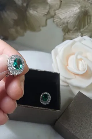 Pendientes Goldfilled Zirconitas y Agua Mar