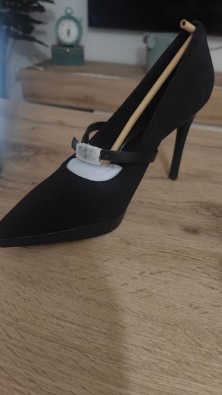 Zapatos tacón negros sin estrenar T41