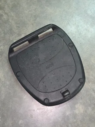 Maleta Givi Monolock + Soporte