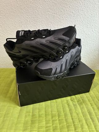 Nike Air Max DN8 Black Dark Grey N45