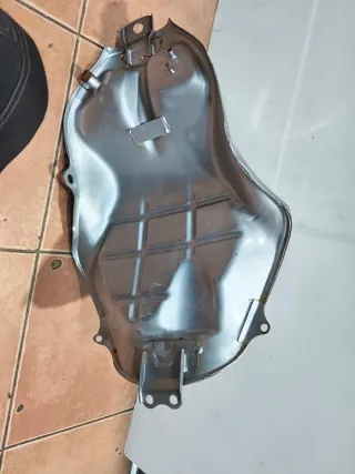 Depósito Honda CBF600S