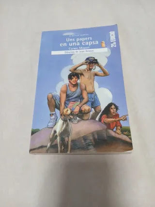 Uns papers en una capsa