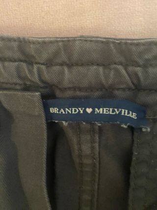 Pantalón cargo ancho Brandy Melville verde