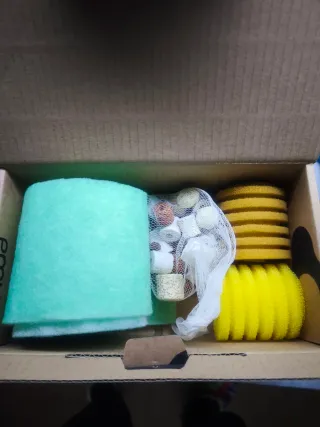 Restos de anillos cerámicos y filtro bioquímico