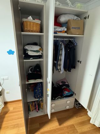 Habitación juvenil completa con cama nido