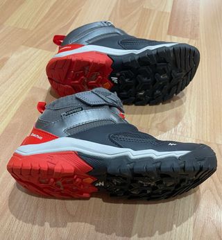 Botas de montaña niño