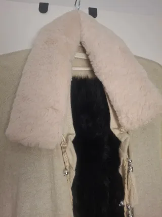 Poncho Chal Argentino Lana Acrílica Piel Conejo