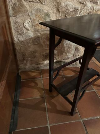 Mesa auxiliar vintage de madera