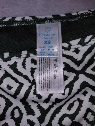 Bikini Primark Talla XS Verde y Blanco