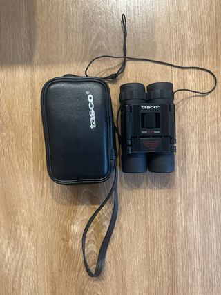 Prismáticos Tasco 10x25 con funda