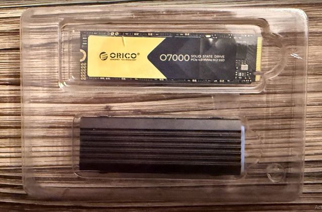 07000 SSD Orico 2TB PCIe 4.0 NVMe M.2