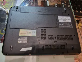 Portátil Toshiba Rojo Intel Core 2 Duo