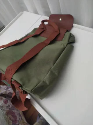 Mochila Roberto Torretta verde y marrón