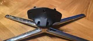 Pie TV Samsung 32 pulgadas(sin tornillos)