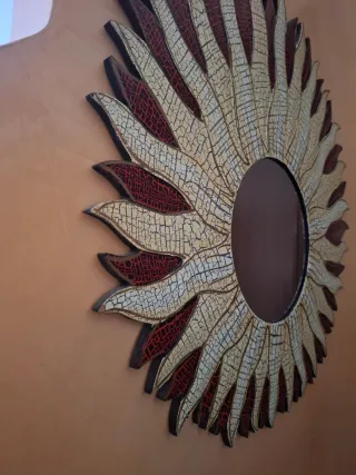 Specchio decorativo a forma di sole ☀️