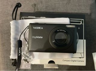 Yashica Digimate Câmera Digital Compacta