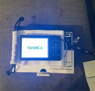 Yashica Digimate Câmera Digital Compacta