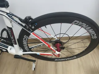 Bicicleta Carretera Colver Invicta Carbon