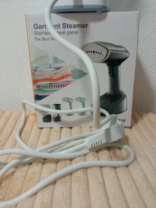 Vaporizador de ropa portátil sin usar