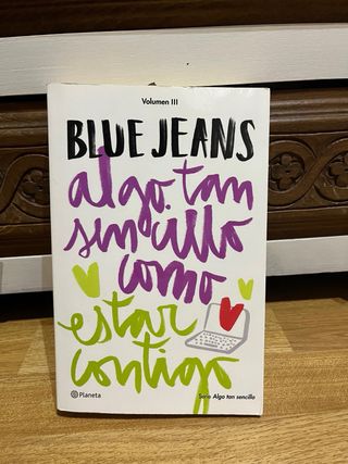 Algo tan sencillo como tuitear te quiero (Serie...