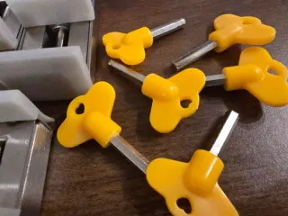 Cerraduras correderas para puertas y ventanas