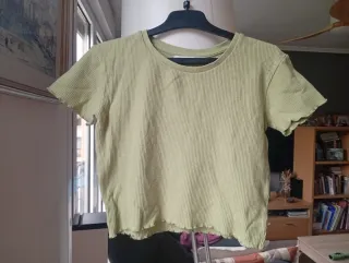 Camiseta verde talla S