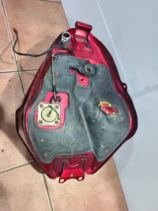 Depósito honda cbr1000f 94