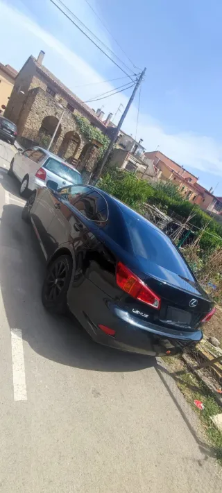 Lexus IS 2009