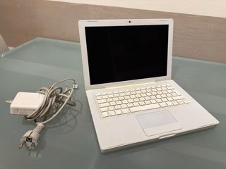 MacBook 2007 A1181 Bianco