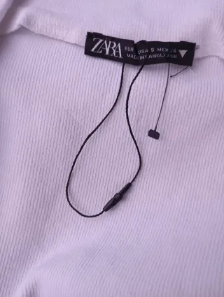 Top blanco Zara manga larga