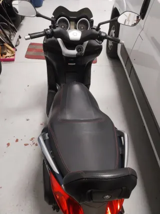 Yamaha Xmax 250 Azul