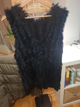 Chaleco piel conejo y lana negro